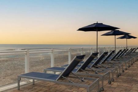 Hilton Garden Inn Oceanfront - 26