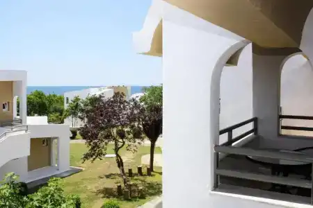 Skion Palace Beach-Bungalows & Boutique - 28