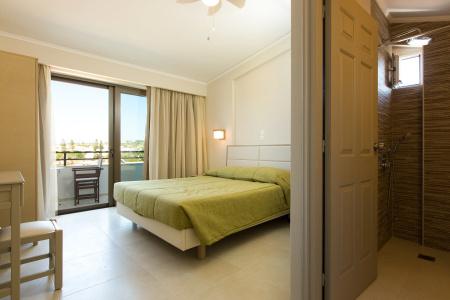 Trefon  and Family Suites - 33