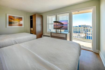 Commander & Suites - 7