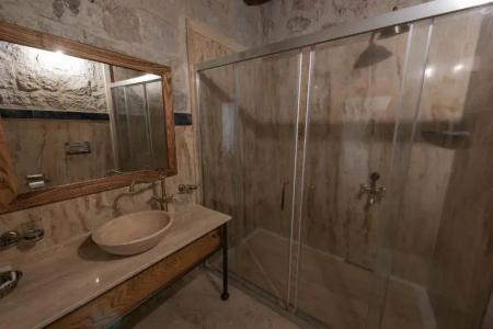 Sarnich Cave Suites - 85