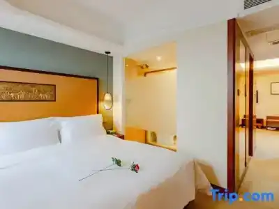 Lujia International - 112
