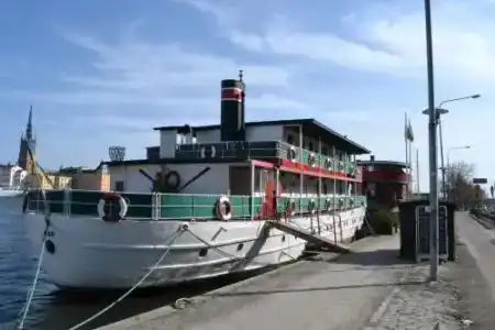 Den Röda Båten - 31