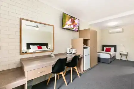 Comfort Inn on Main - 73