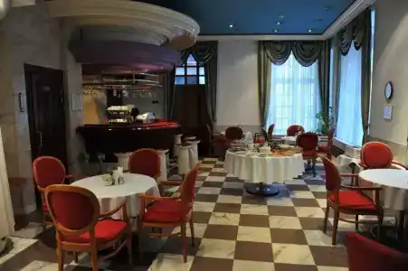 Boutique Kristofs - 21