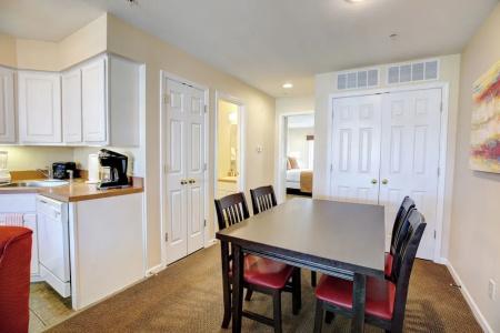 Grand Crowne by Capital Vacations - 67