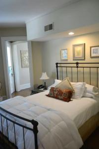 Inn at 835 Boutique - 87