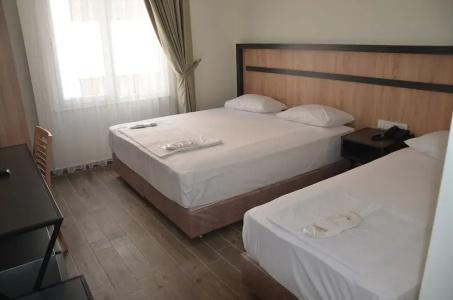 Piyes Otel - 66