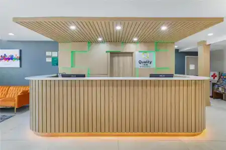 Microtel Inn by Wyndham - 1