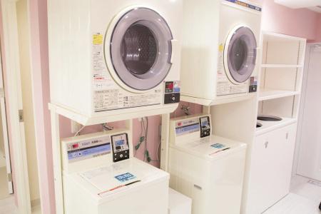 Akihabara Bay (Female Only) - 17