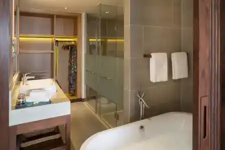 Dusit Princess Moonrise Beach Resort - 9