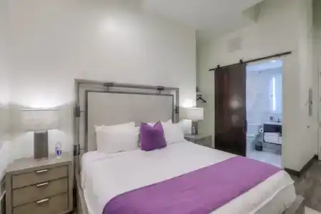 Studio 154 Luxury - 32