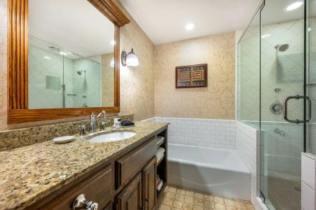 Best Western Premier Mariemont Inn - 44
