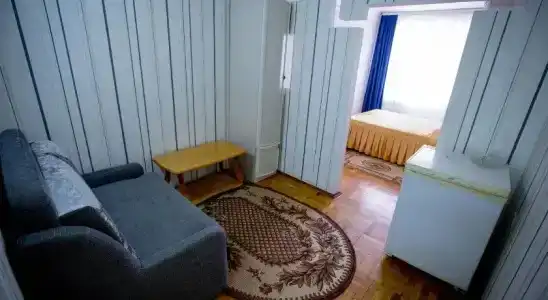 Весна Хоста - 4