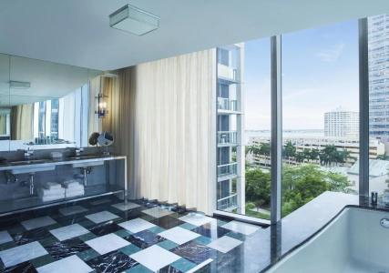 W Miami - 2