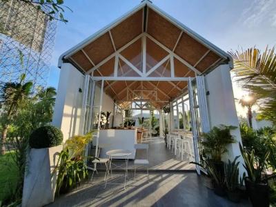 Meet Boutique Resort - 14