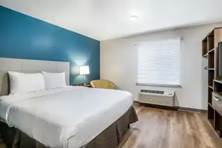WoodSpring Suites - 60