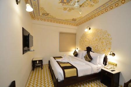 Nirbana Palace - A Heritage and Spa - 48