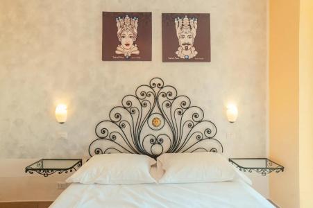 Taormina Garden - 29