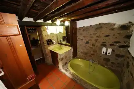Linos Inn - 47