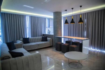 Le Luxe Suites & Spa - 12