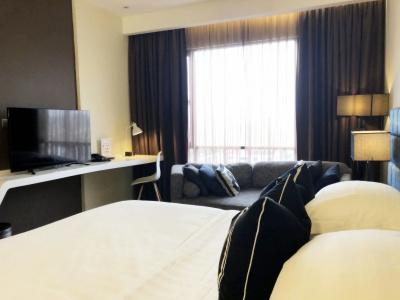 M Roof & Residences - 1