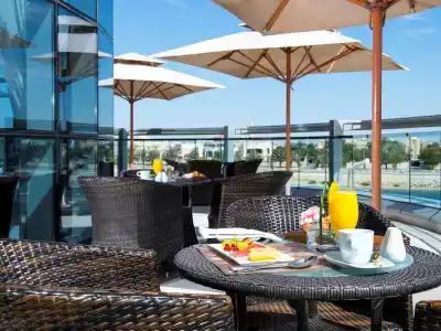 Novotel Abu Dhabi Gate - 14