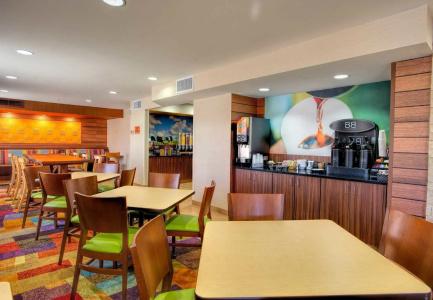 Fairfield Inn by Marriott - 26