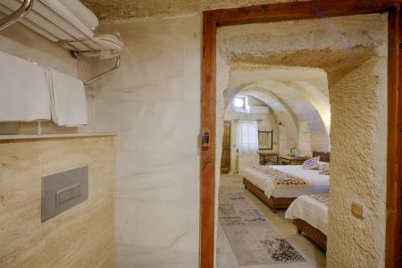 Tulip Cave Suites - 88