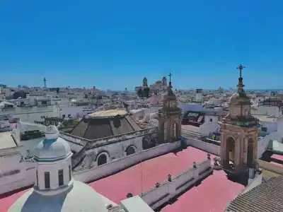 Las Cortes De cáDiz - 45