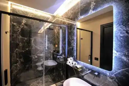 Emesh Boutique Suite - 91