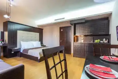 CityHome Aparthotel - 47