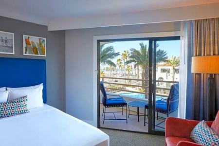 The Waterfront Beach Resort, A Hilton - 215