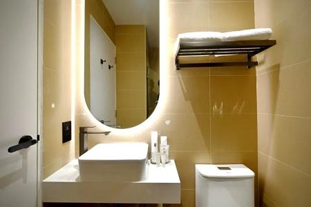 Rest Bugis (Sg Clean, Staycation Approved) - 60