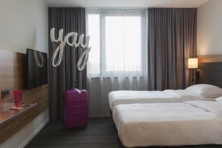 Moxy Stuttgart Airport/Messe - 5