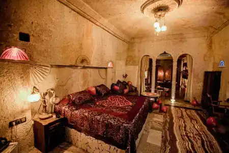 Oread Cave Suites - 272
