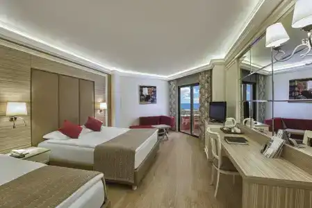 Delphin Deluxe Resort - 2