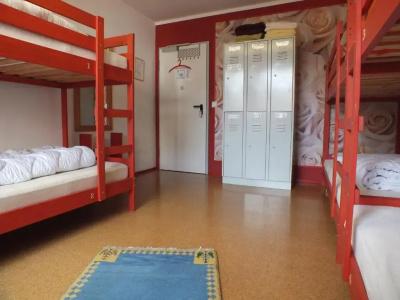 Max Hostel - 68