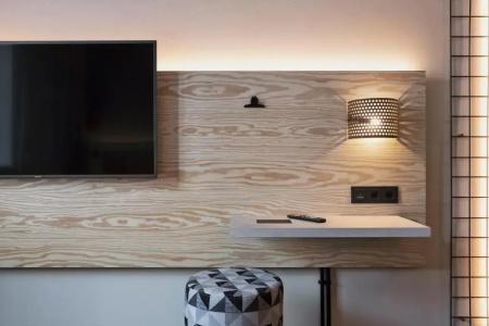 Moxy Duesseldorf South - 35
