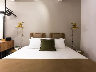 Merchant Suites - 3