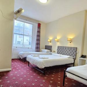 Hyde Park Court - 36