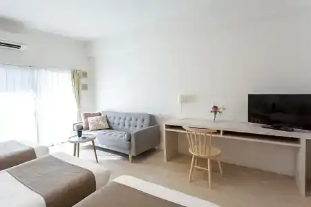 nedoco Osaka West - 15