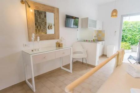 Cyclades Studios - 118