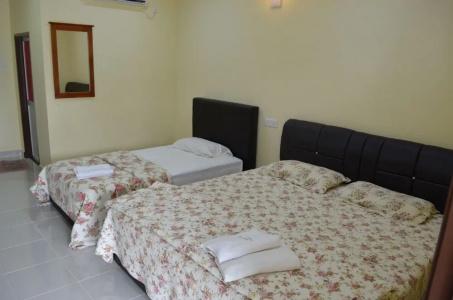 Penarak Bamboo Beach - 25