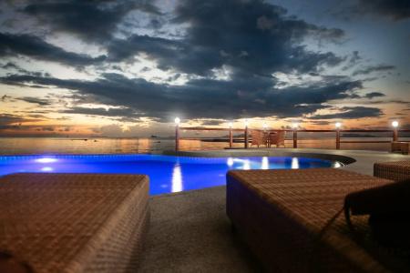 Beyond The Blue Horizon Boutique Bungalows - 12