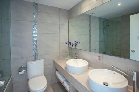 Limanaki Beach & Suites - 76