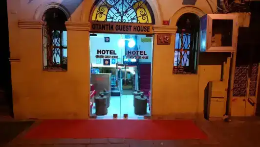Otantik Guesthouse - 0