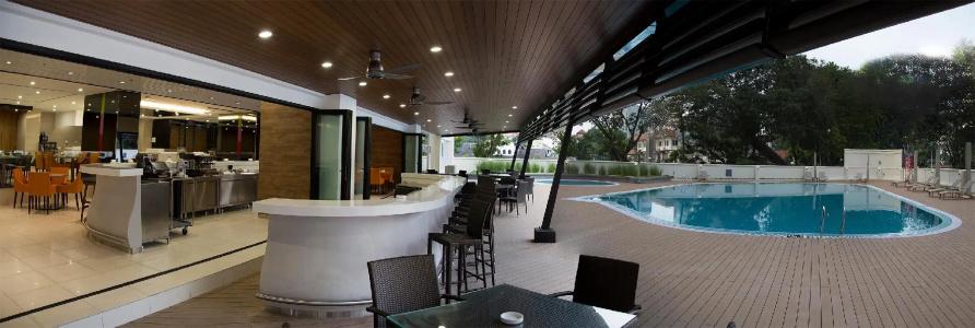 Oakwood and Residence - 16