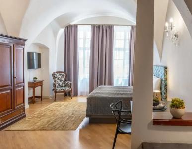 Chateau 9 - 5