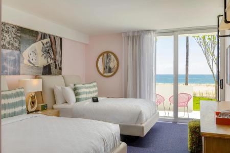 Plunge Beach Resort - 5